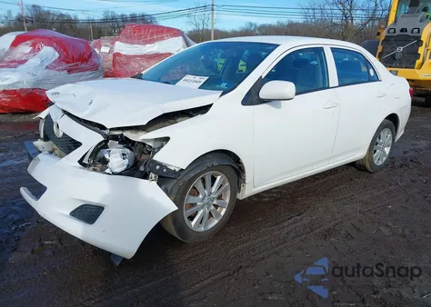 2010 Toyota Corolla Le z USA, uszkodzony, nr VIN 2T1BU4EE3AC316198